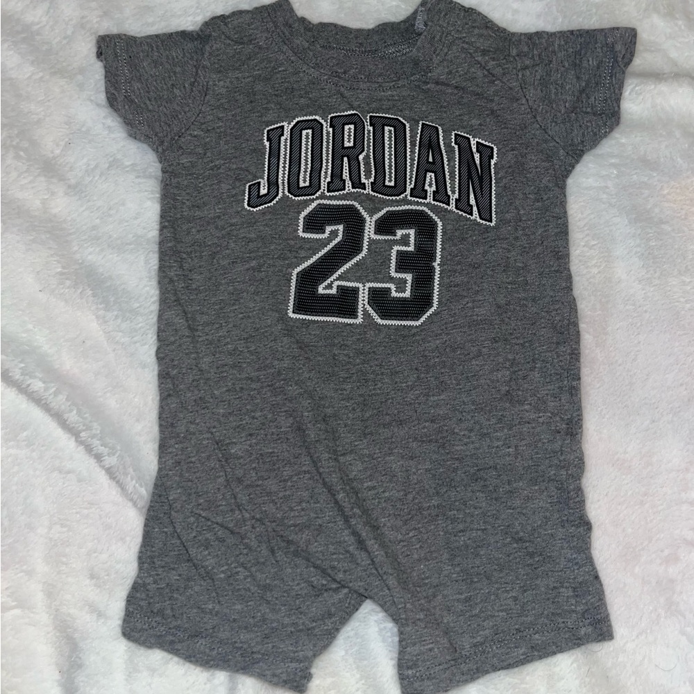 Jordan Kids Gray Bodysuit with 23